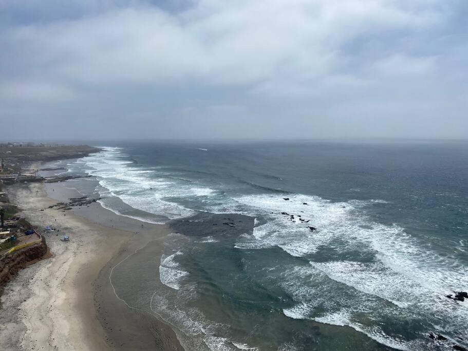 Beachfront 4 Bedroom Penthouse - Pool Steps To Beach & Mins To Downtown Rosarito Exterior photo