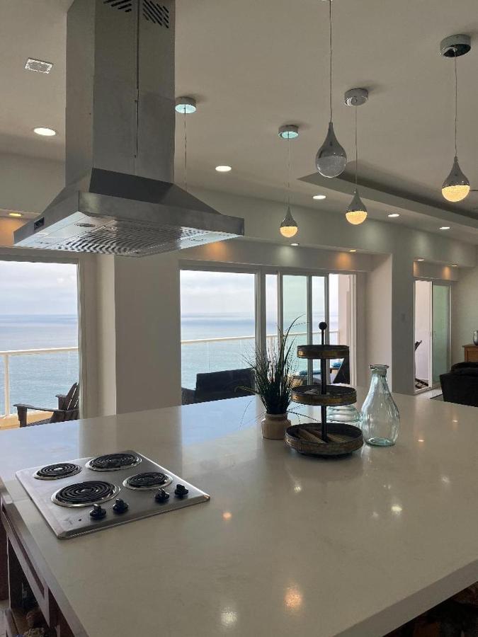 Beachfront 4 Bedroom Penthouse - Pool Steps To Beach & Mins To Downtown Rosarito Exterior photo